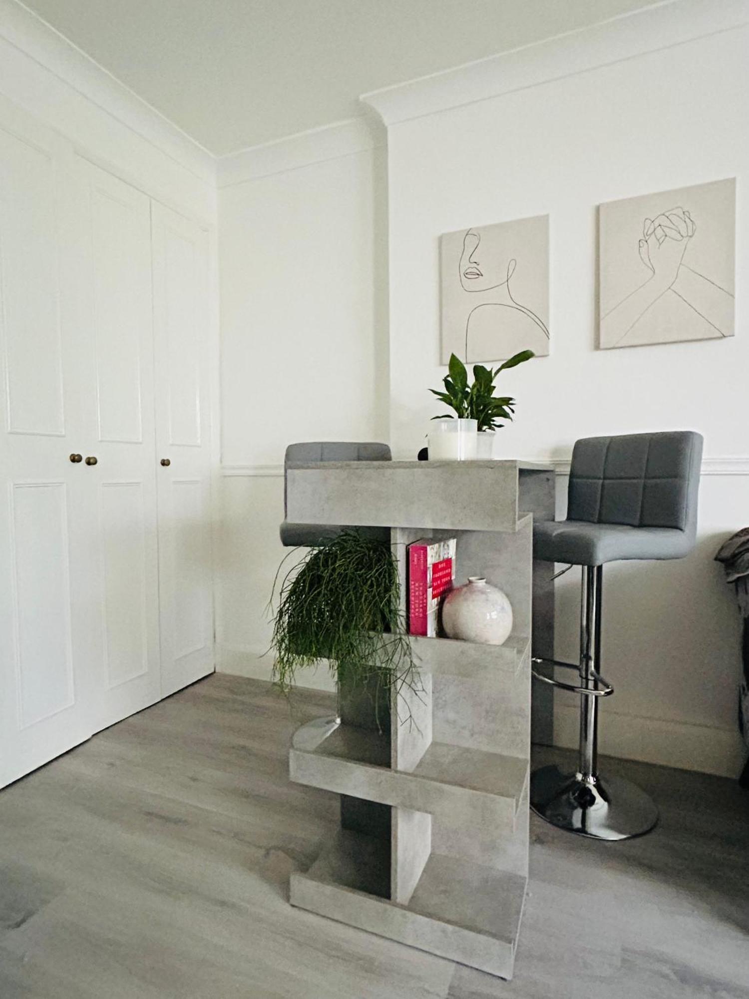 Ferienwohnung Kensington Secret Gem London Exterior foto