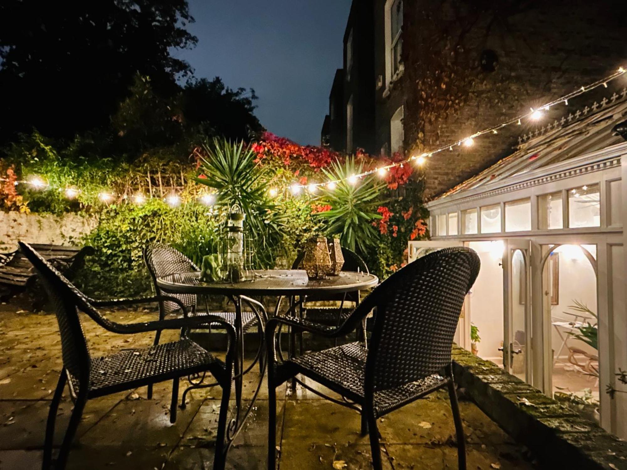 Ferienwohnung Kensington Secret Gem London Exterior foto